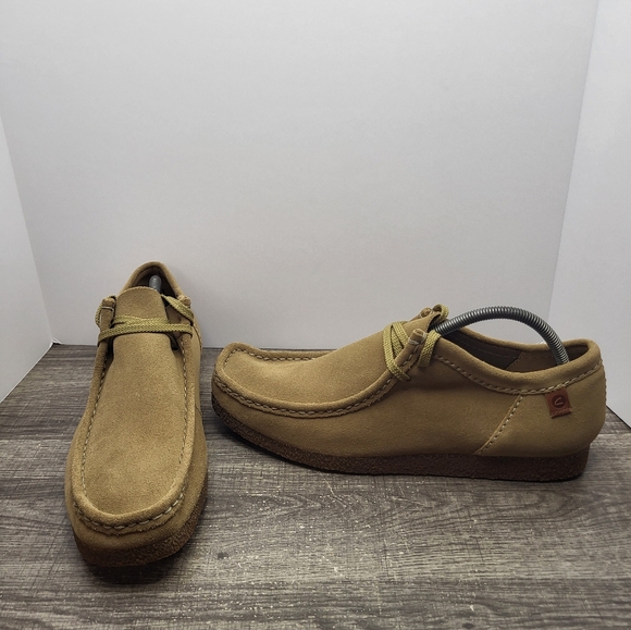 Clarks Collection Wallabees Shoes Men size 12 Tan Suede Leather Moccasin 15522